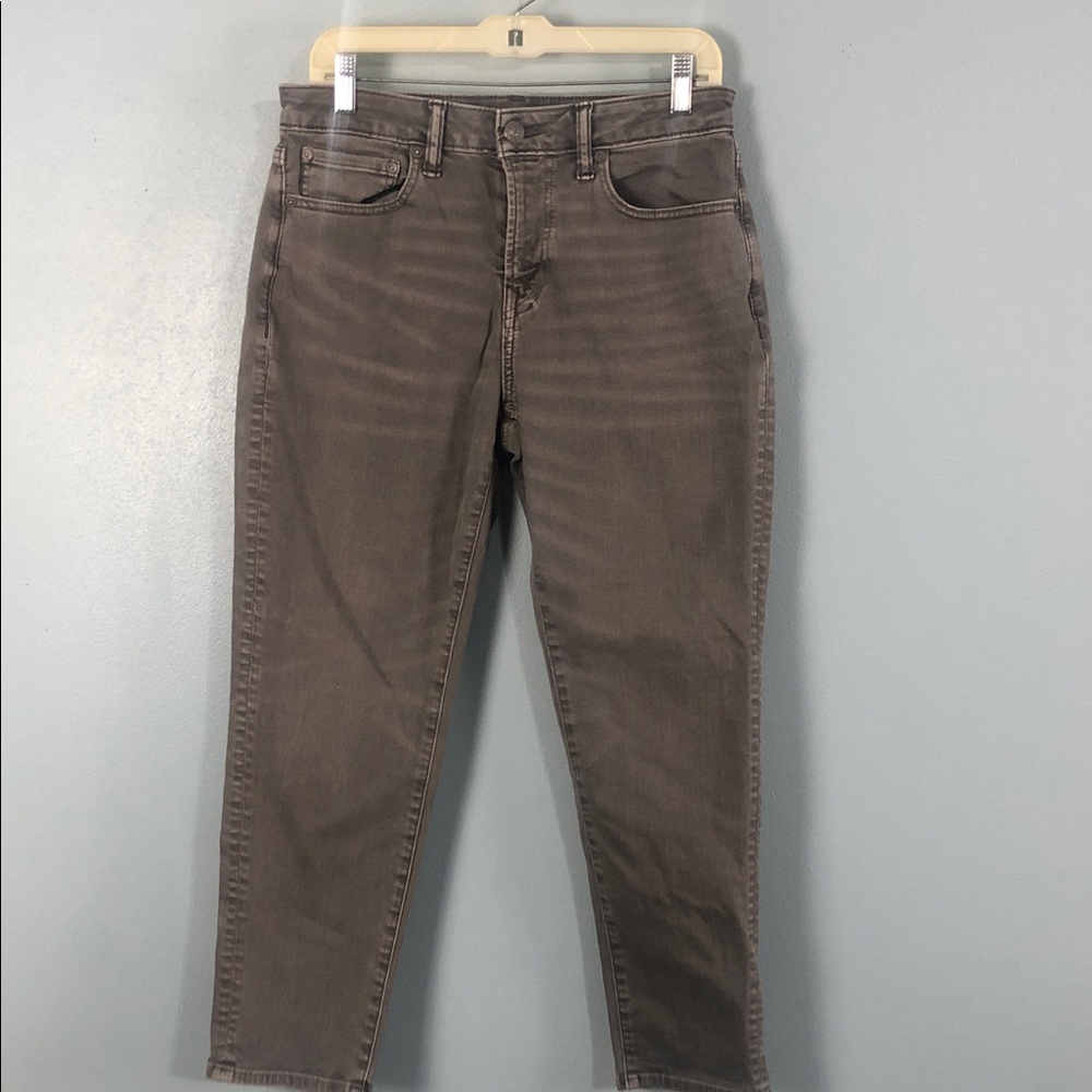 Gray Denim Jeans American eagle air flex plus athletic fit men’s 30 x 30
(31x27)
